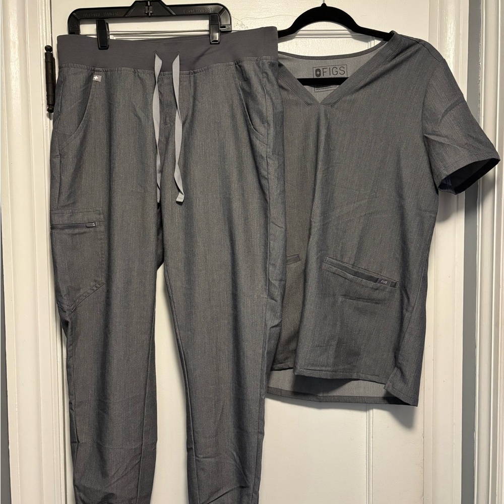 Figs Technical Collection Gray Top